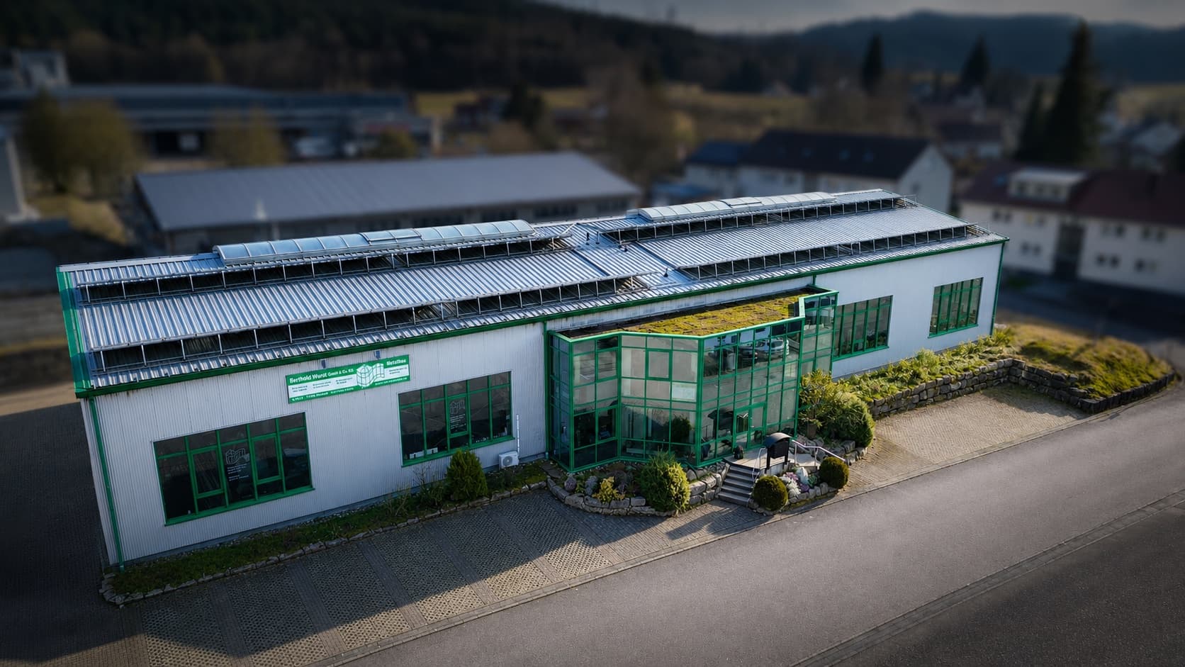 Luftaufnahme des Firmengebäudes von Berthold Wurst Metallbau